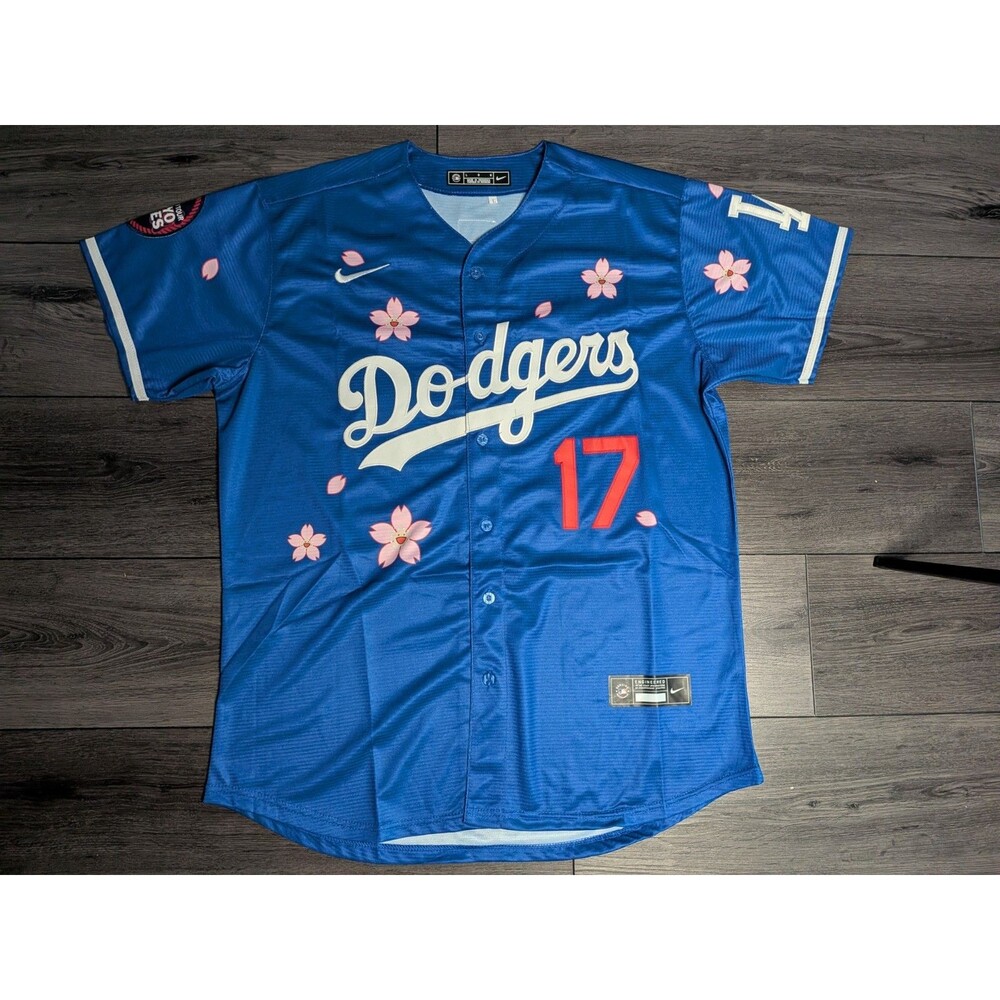 Shohei Ohtani #17 Tokyo Series Cherry Blossom Stitched Dodgers Jersey Large - Picture 2 of 8